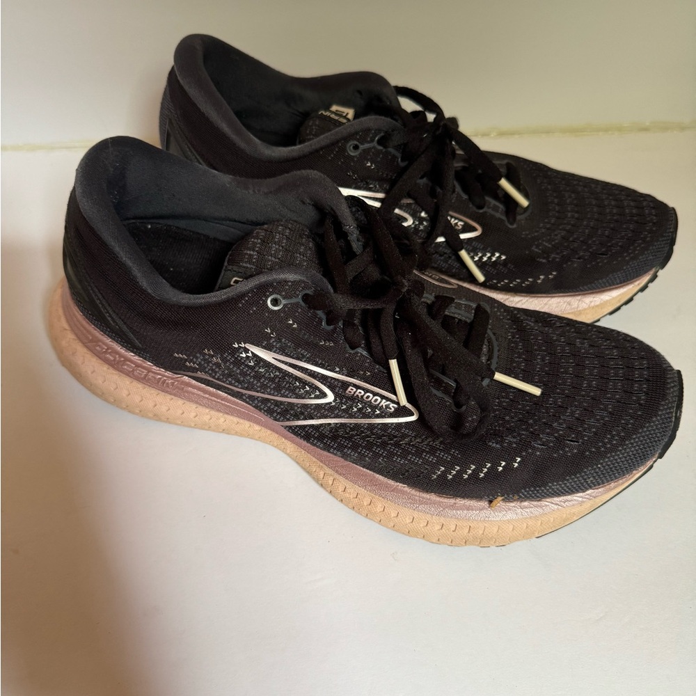 Brooks Glycerin 19 Women Size 9 Black Blue Pink Running Shoes Sneakers Athletic